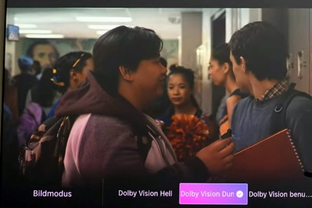 Dolby Vision Menu gezeigt auf der Leinwand