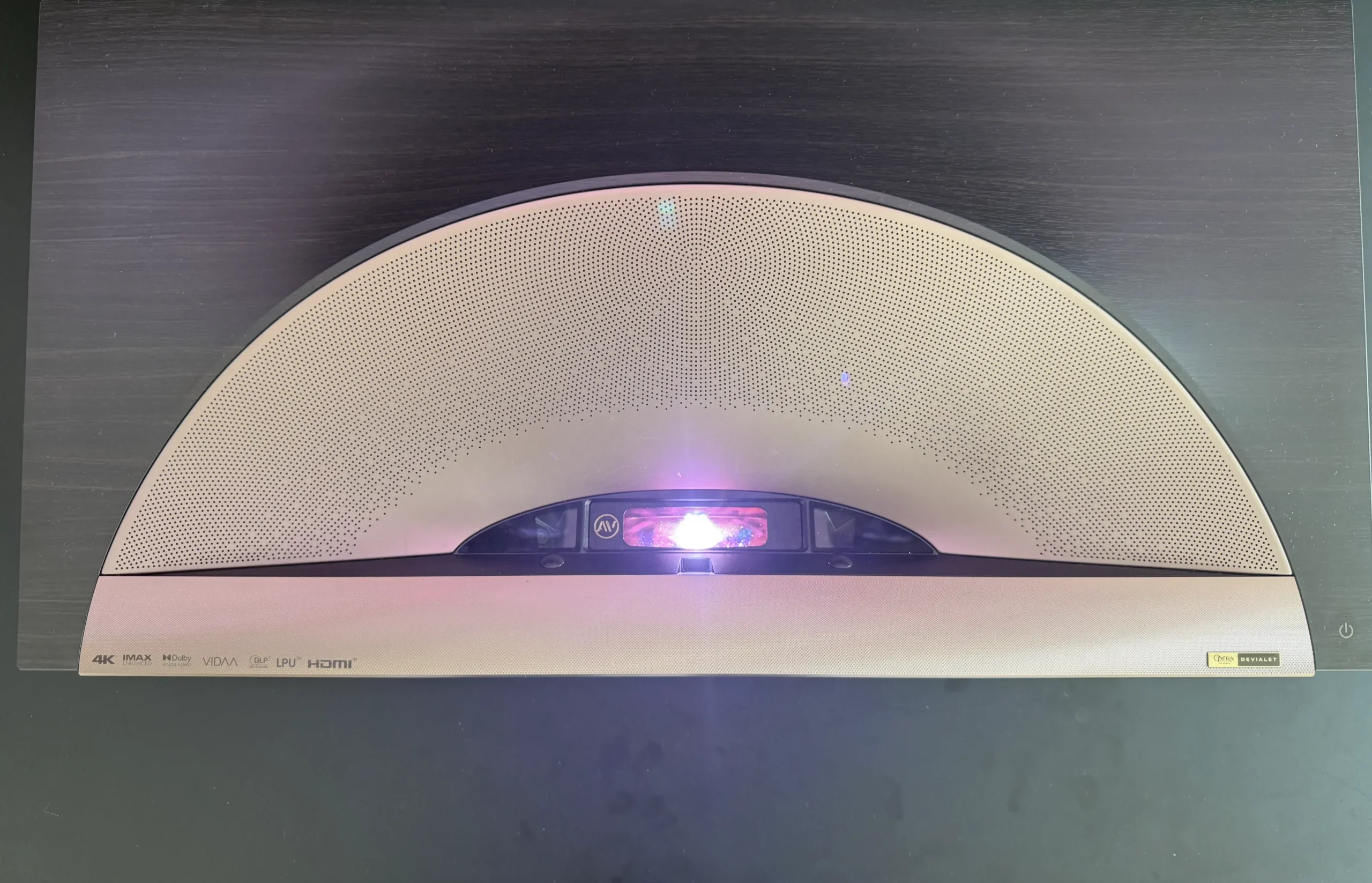 Hisense L9Q Contrast MasterTuning von oben