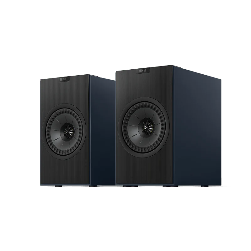 KEF coda w blau von vorne im paar